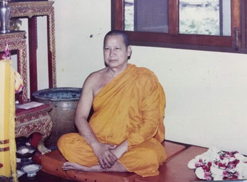 รูปถ่ายพระอาจารย์ชาญณรงค์1 (1).jpg